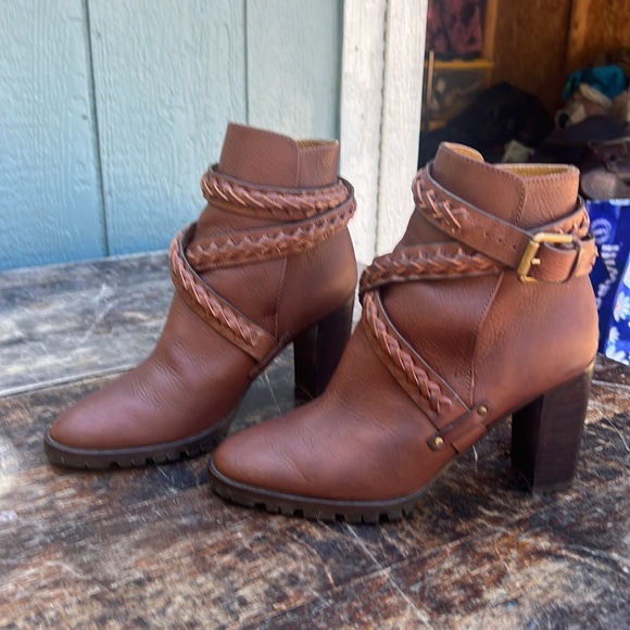 Polo Ralph Lauren NWOT leather heeled ankle boots with braided straps size 38 - Picture 3 of 9